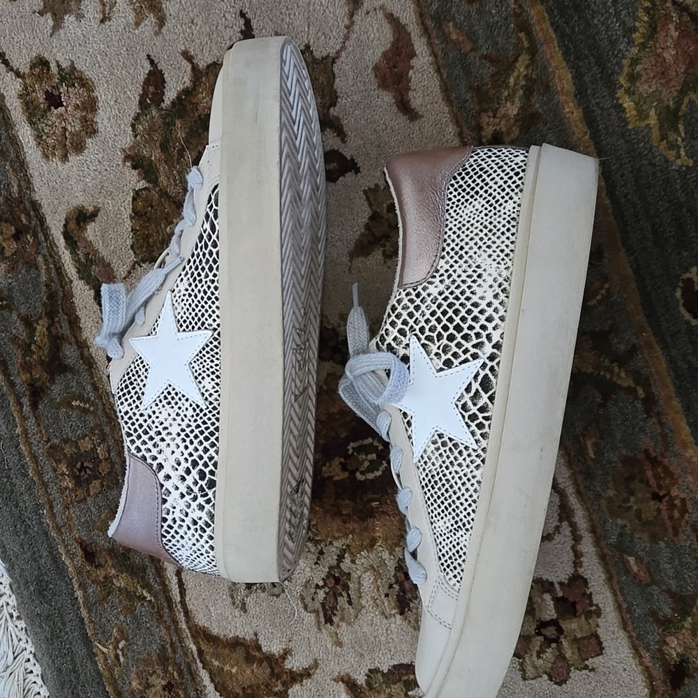ShuShop Women's Snake Print Sneakers, Size 10 - Picture 11 of 11